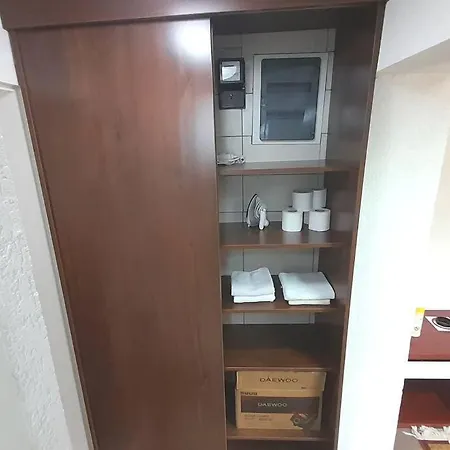 아파트 Cozy Guest Very Quiet And Pleasant : )