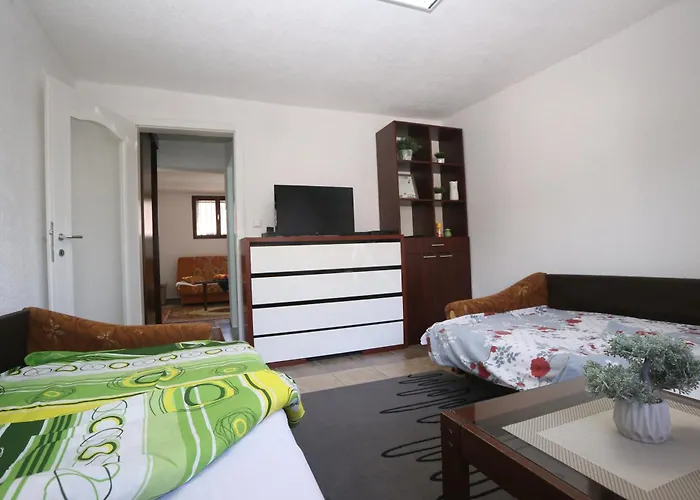 Cozy Guest Very Quiet And Pleasant : )