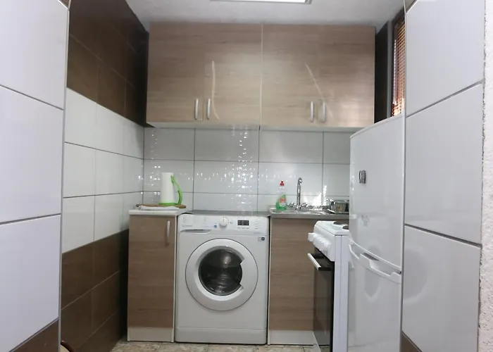 Cozy Guest Very Quiet And Pleasant : ) Apartman