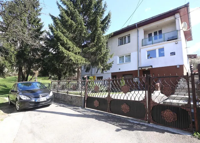 Cozy Guest Very Quiet And Pleasant : )